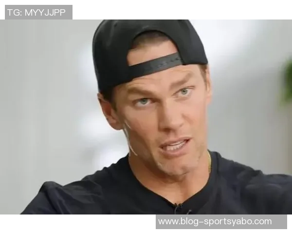 伊布与NFL传奇布雷迪合影引发热议我该向左跑还是向右跑呢